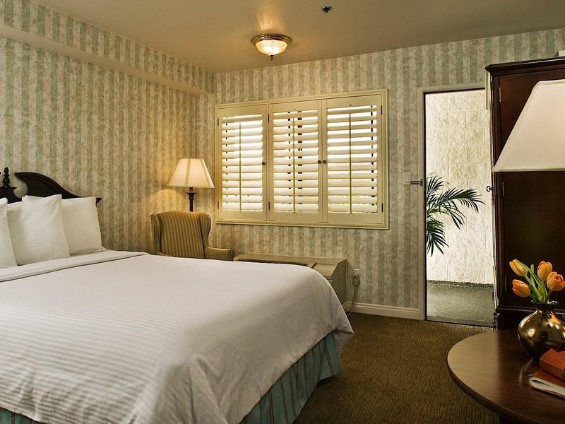 Carousel Inn And Suites Άναχαϊμ Δωμάτιο φωτογραφία